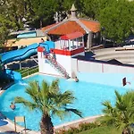 Üdülőközpont Medis