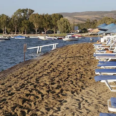 Medis Resort 3*