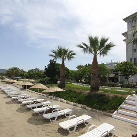 Semesteranläggning (resort) Medis 3*