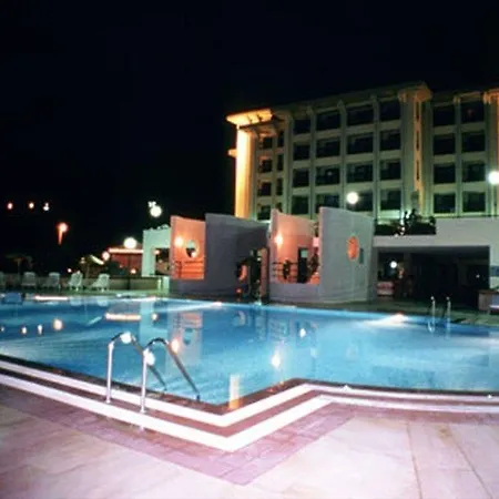 Resort Medis 3*